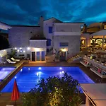 فندق Viento 4*