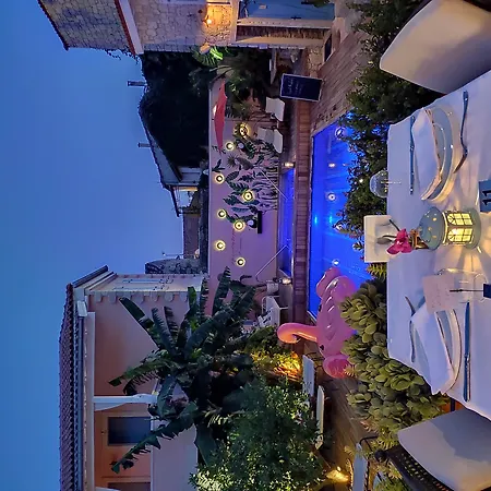 Viento (adults Only) 4*